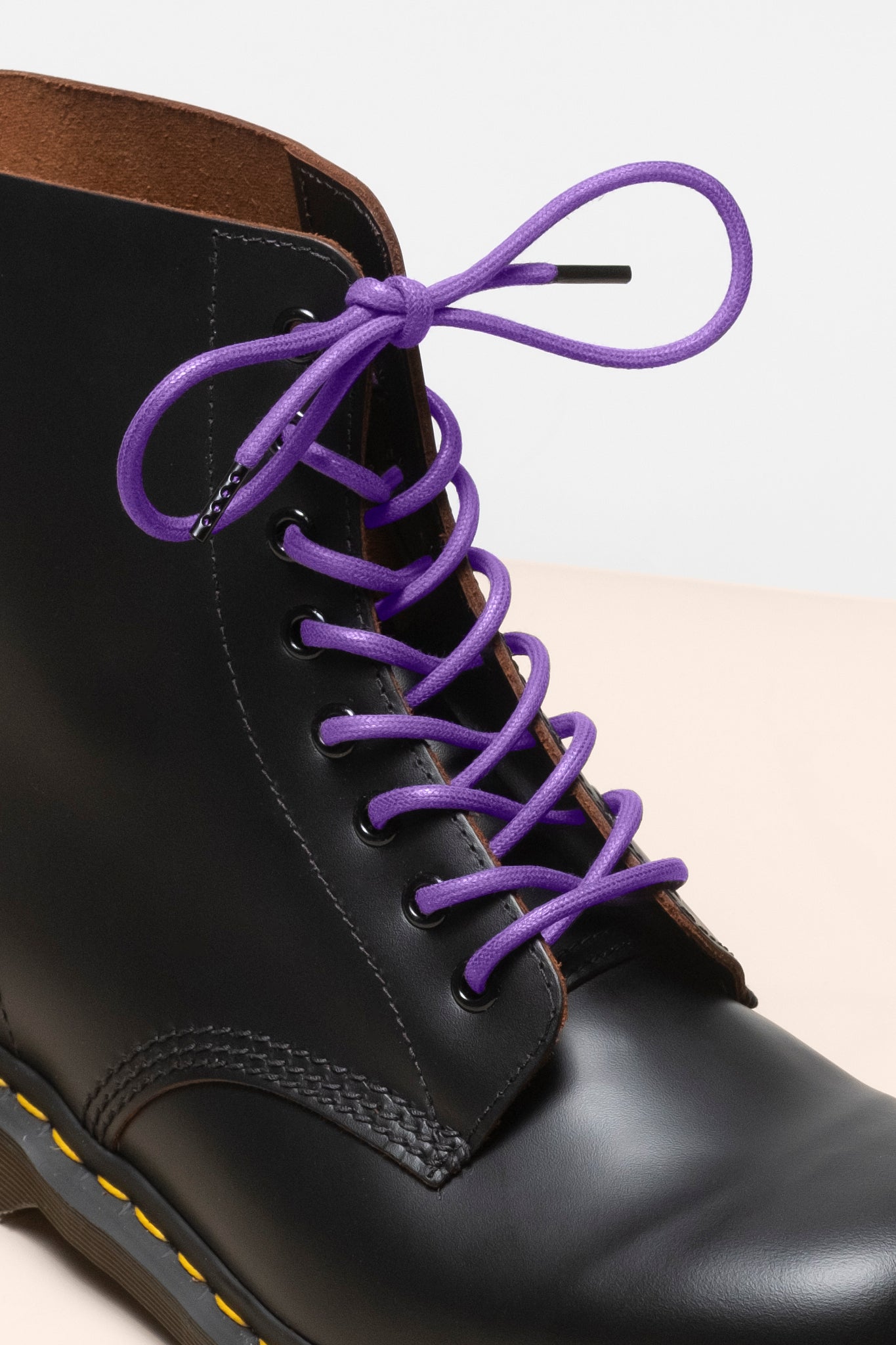 Purple - 4mm round waxed shoelaces for boots and shoes made from 100% organic cotton - Senkels