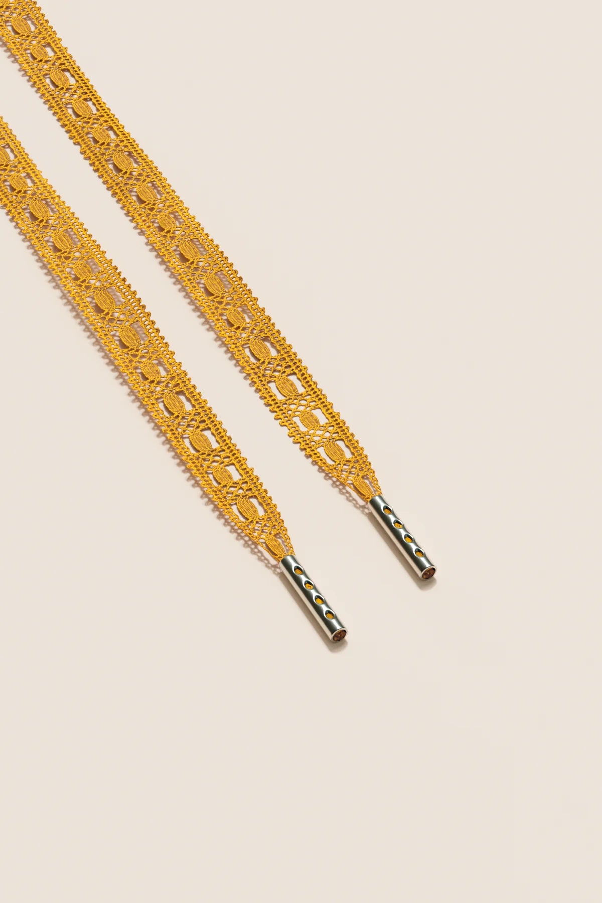 Senkels Yellow Crochet Shoelaces with Nickel Aglets
